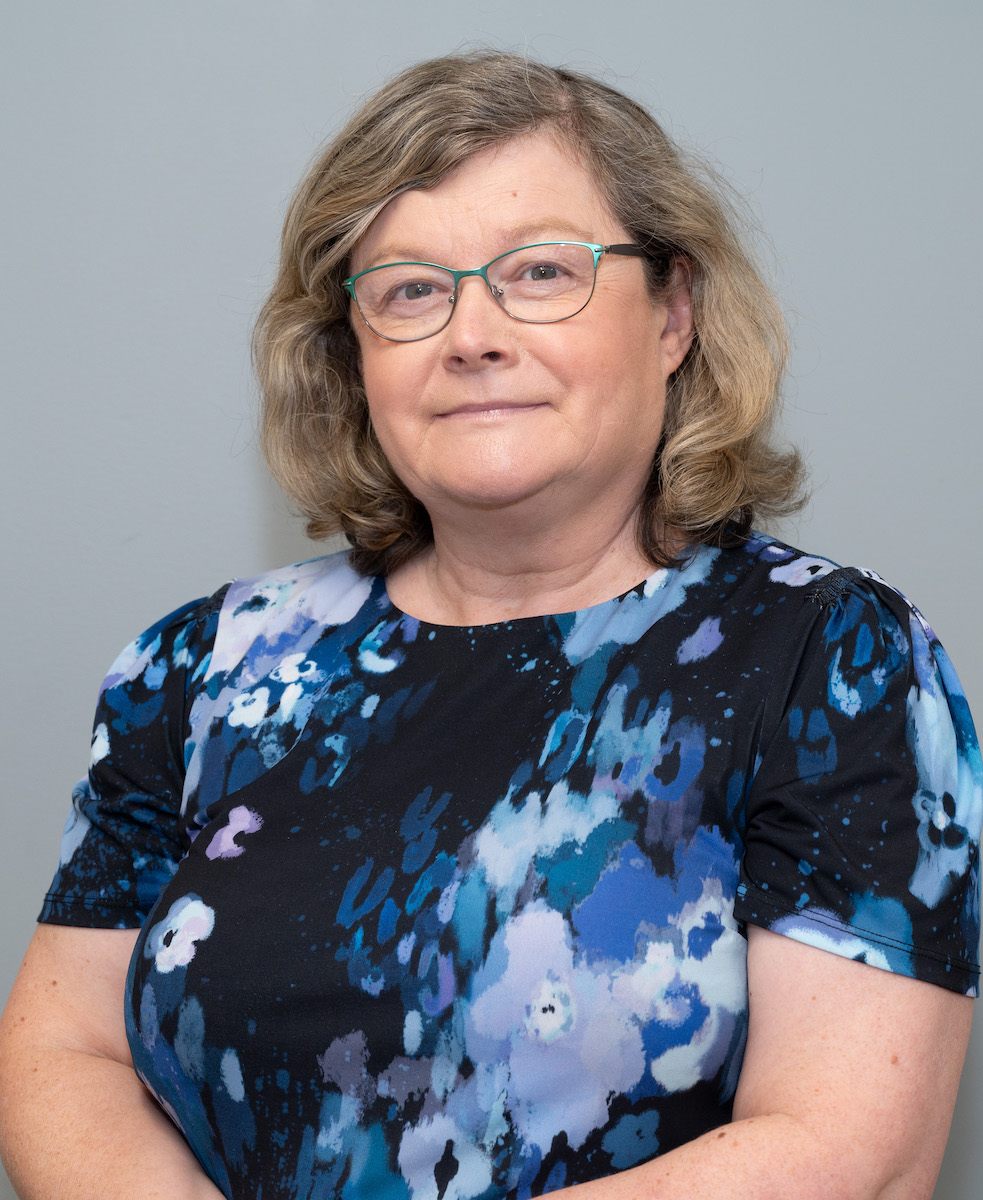 Dr Mary McFadden